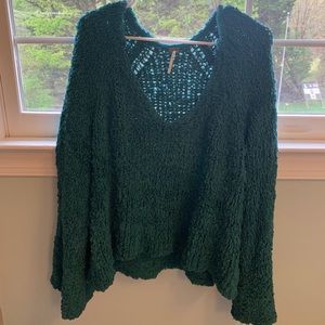Free people sweater (NEVER WORN)